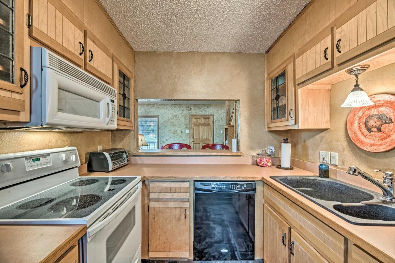 Cozy Ruidoso Cabin with Large Deck&Wet Bar! Buitenkant foto